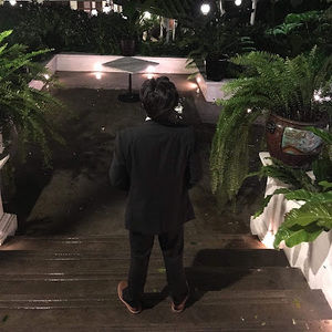 Meet your Posher, Aris